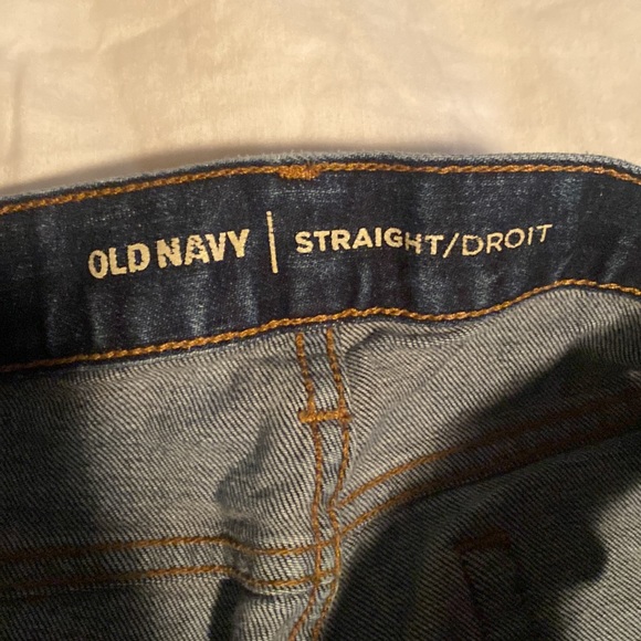 Men’s Old Navy Blue Jeans. 32/30. Straight Fit. Great Condition. - Picture 3 of 3